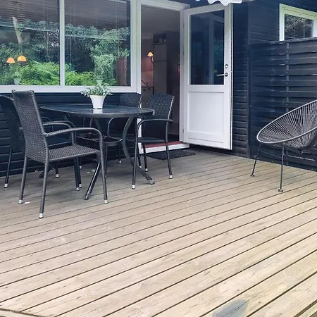 2 Bedroom Lovely In 度假居 锡尔克堡